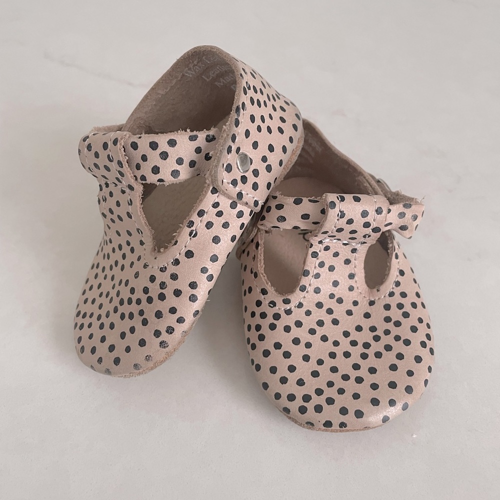 Piperfinn Dottie Mary Jane t-strap size 2 baby girl shoes